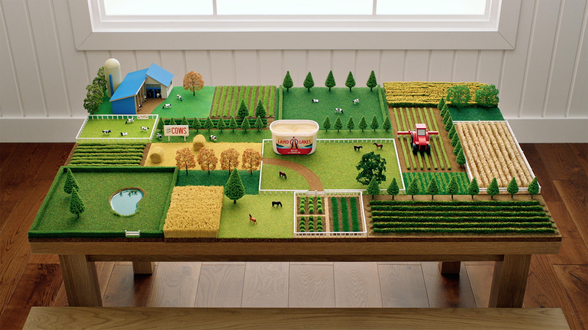 farm play table